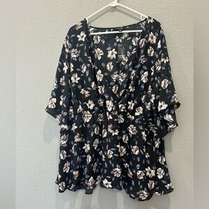 Torrid Black Floral Print Blouse With Elastic Waist NWT Sz 3X
